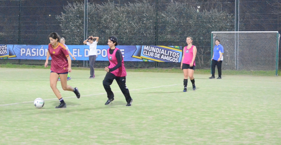 Lo que nos dejó el amistoso de fútbol femenino ⚽